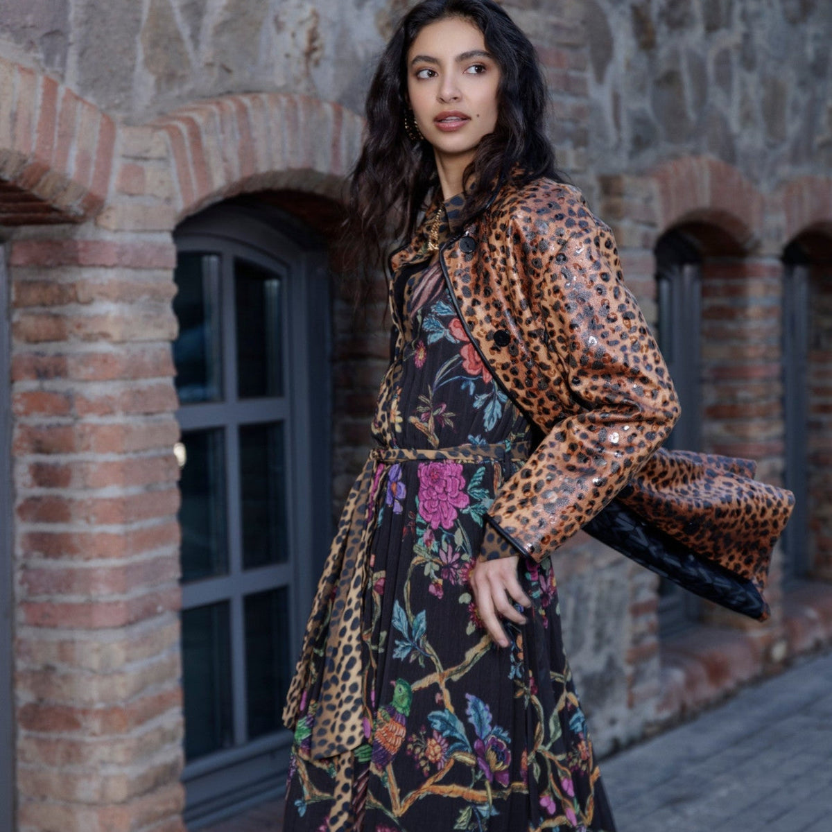 Robe midi plissée à motifs