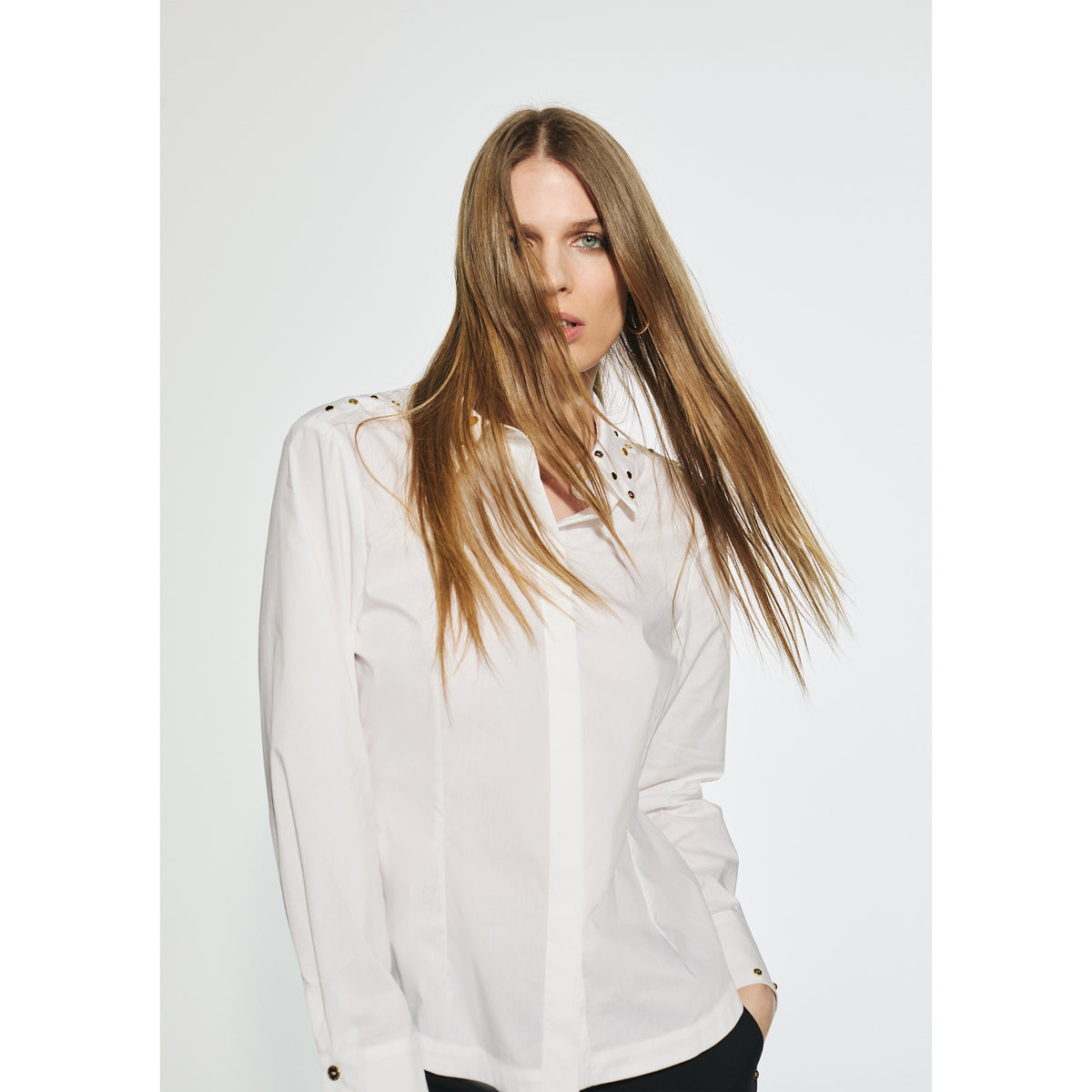 LF2515042_00B 2 2048x2048