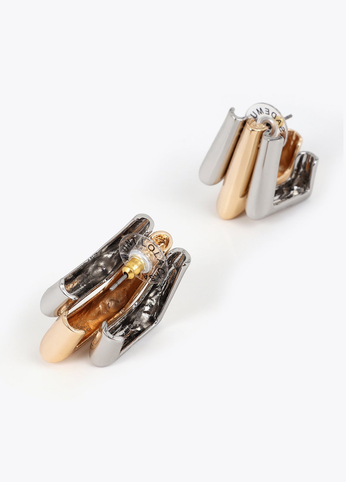 LF2603052_2MM 3 1300x1813