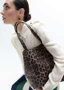 LF2604097_2N5 12 1300x1813