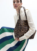 LF2604097_2N5 13 1300x1813
