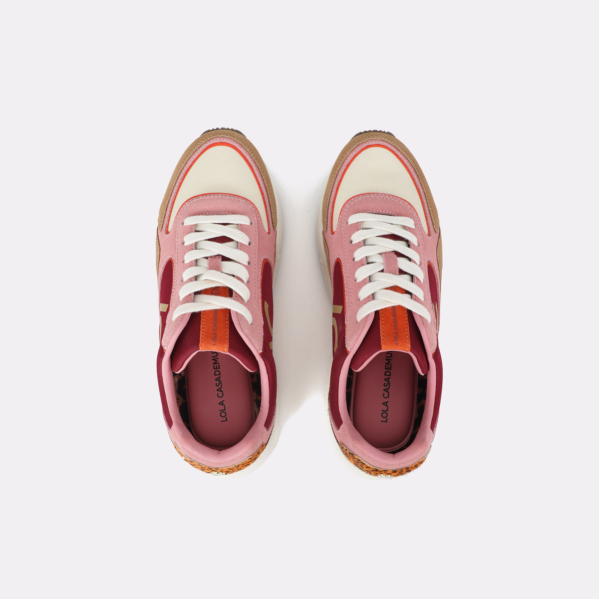 LF2605019_229 4 2048x2048