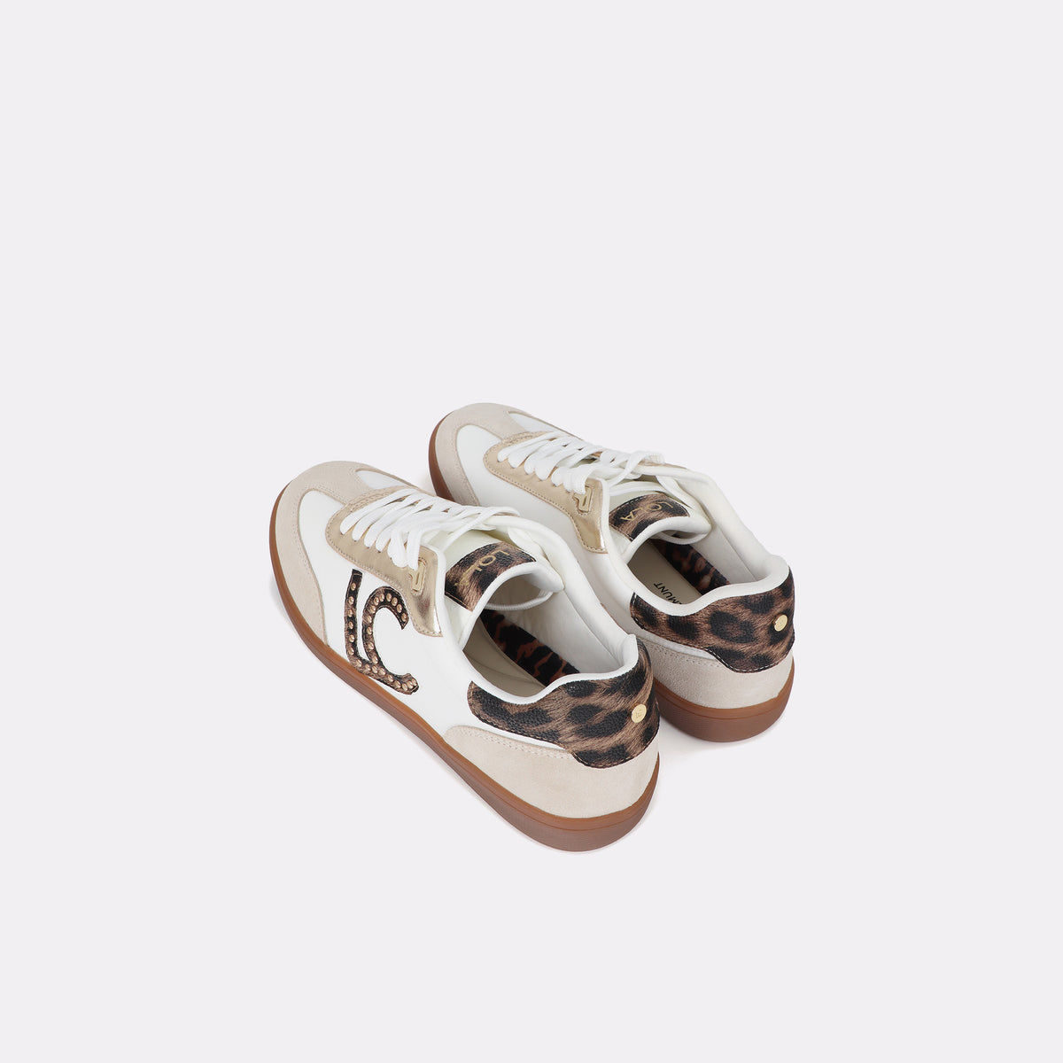 LF2605027_205 3 2048x2048
