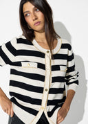 LF2611019_2N0 2 1300x1813