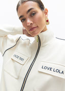 LF2611038_001 3 1300x1813