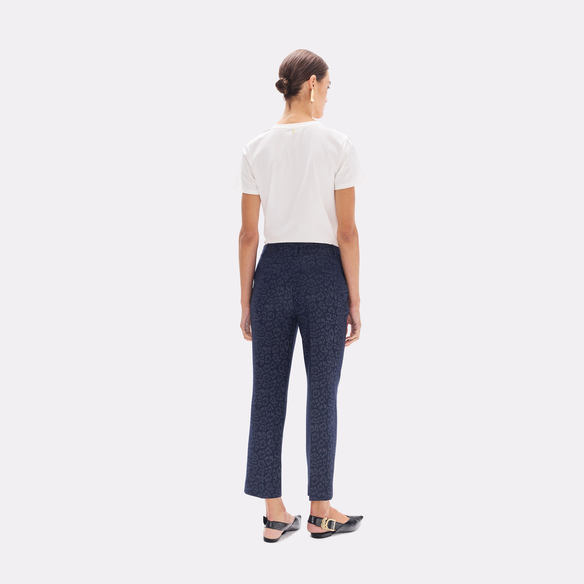 LF2614027_277 3 2048x2048