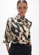 LF2615009_2N0 2 1300x1813