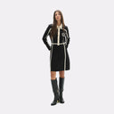Schwarz-weißes kurzes Kleid